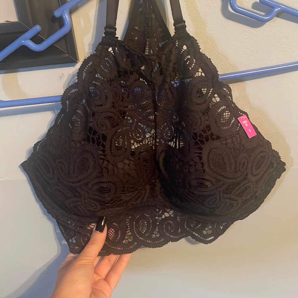 Push up black lace bra